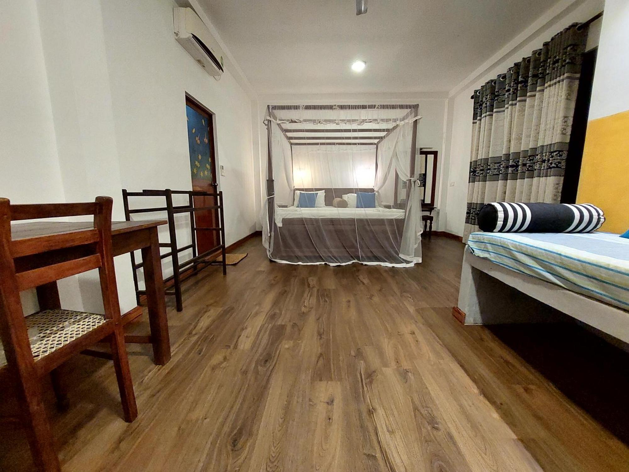 Sweden Inn Guesthouse هيكادوفا المظهر الخارجي الصورة