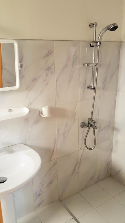 Sweden Inn Guesthouse هيكادوفا الغرفة الصورة