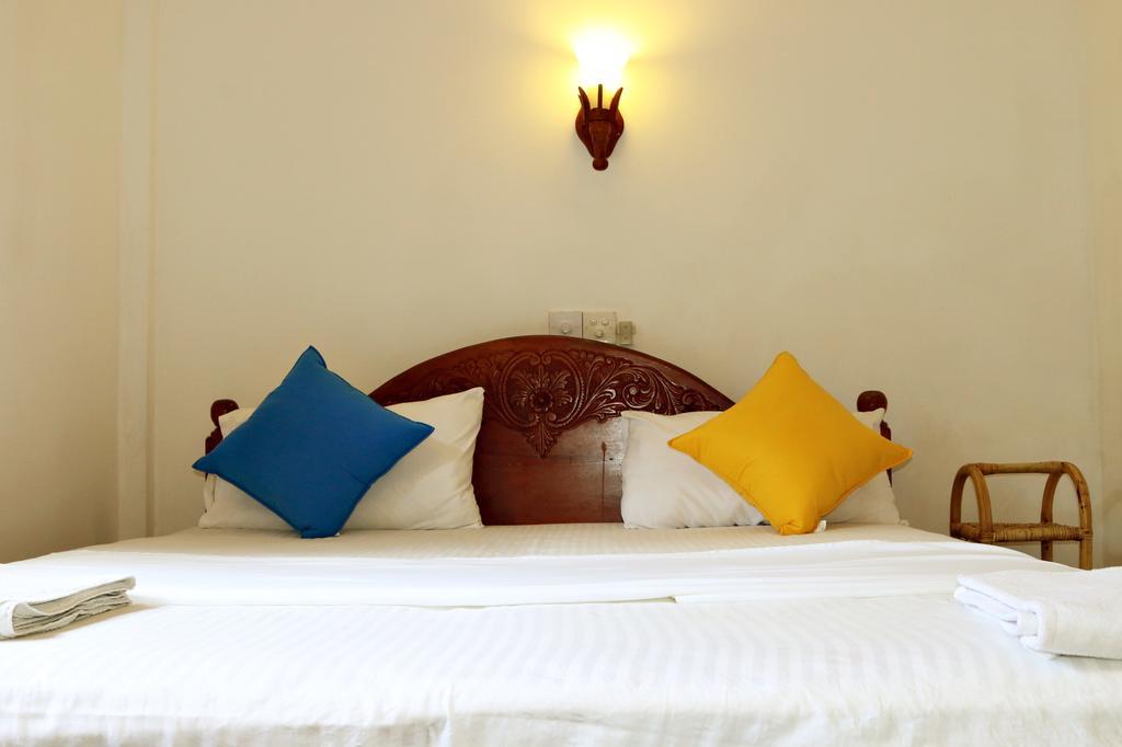 Sweden Inn Guesthouse هيكادوفا المظهر الخارجي الصورة