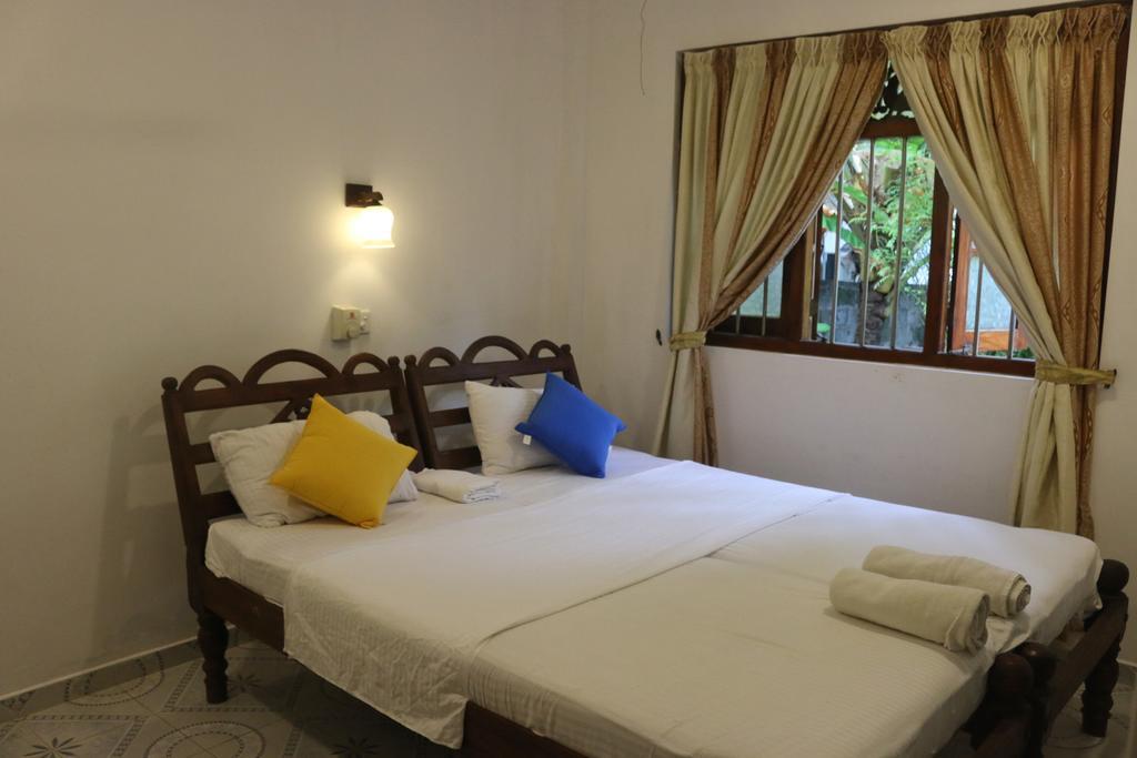 Sweden Inn Guesthouse هيكادوفا الغرفة الصورة